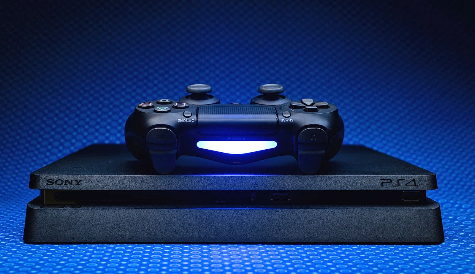 Quale Playstation 4 scegliere? Guida per gli indecisi