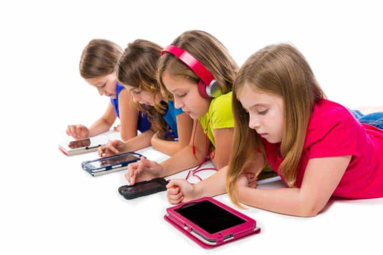 bambini tablet smartphone